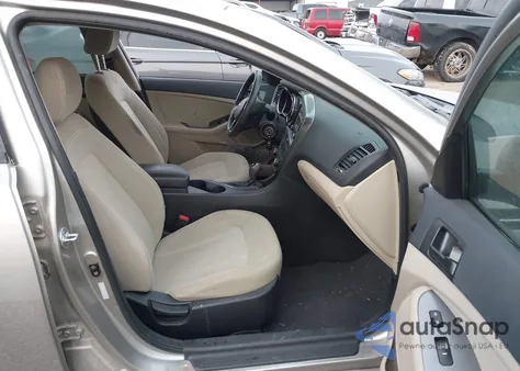 2011 Kia Optima Lx z USA, uszkodzony, nr VIN KNAGM4A79B5152660